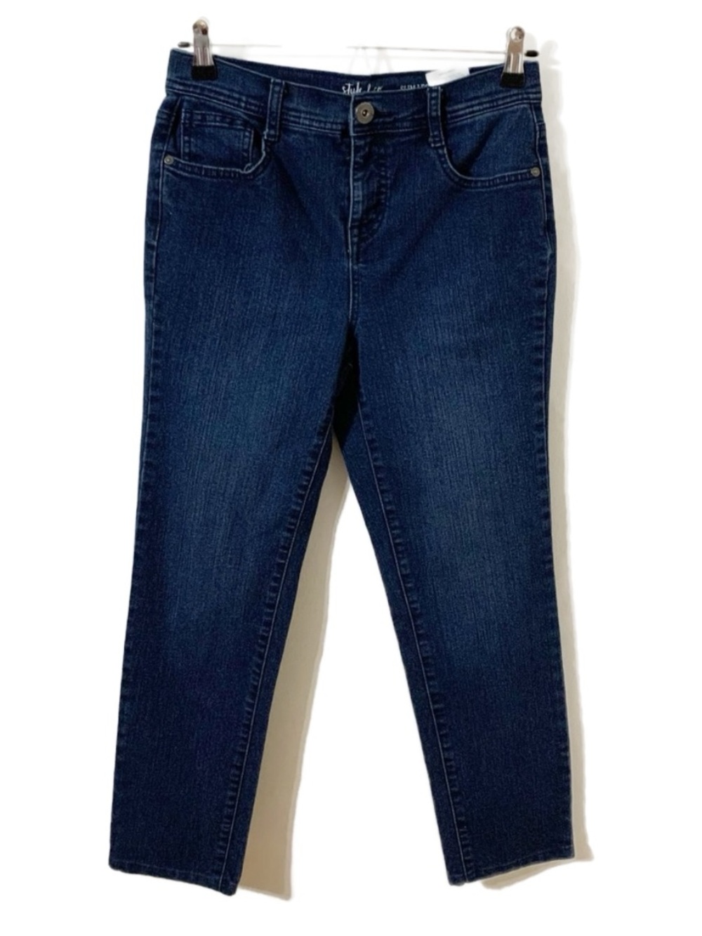 Style and Co Slim Leg Medium Dark Wash Denim Jeans Embroidered Pockets 👖💙